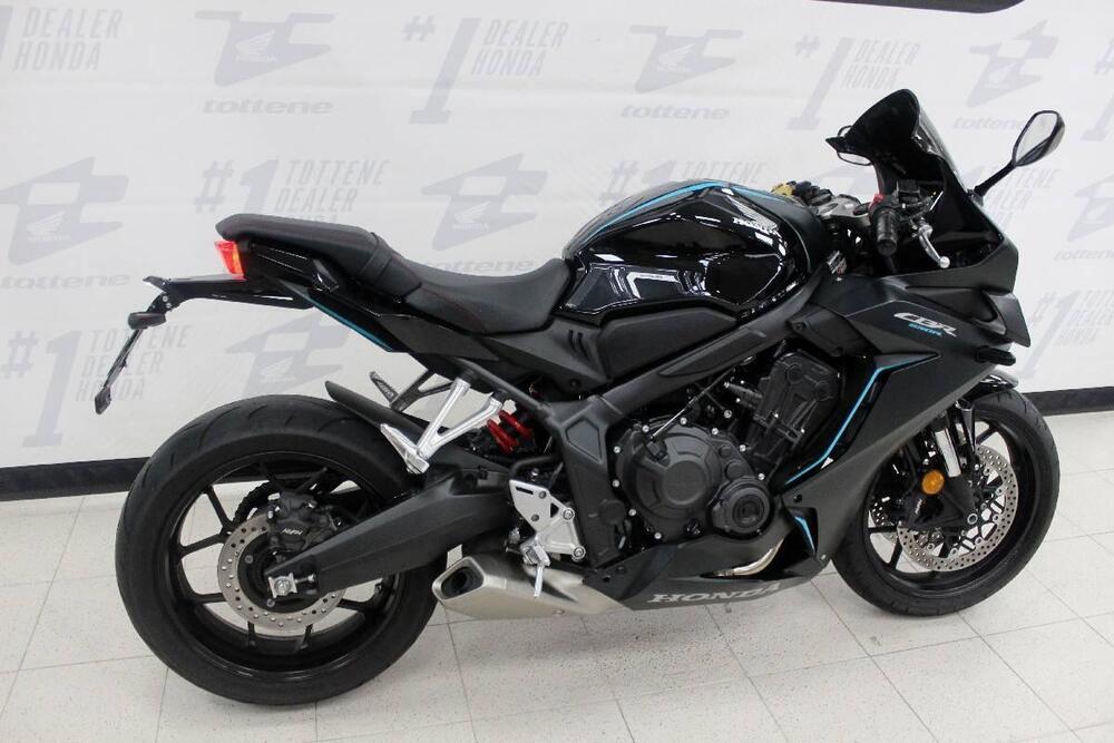 Honda CBR 650 R (2024 - 26) (2)