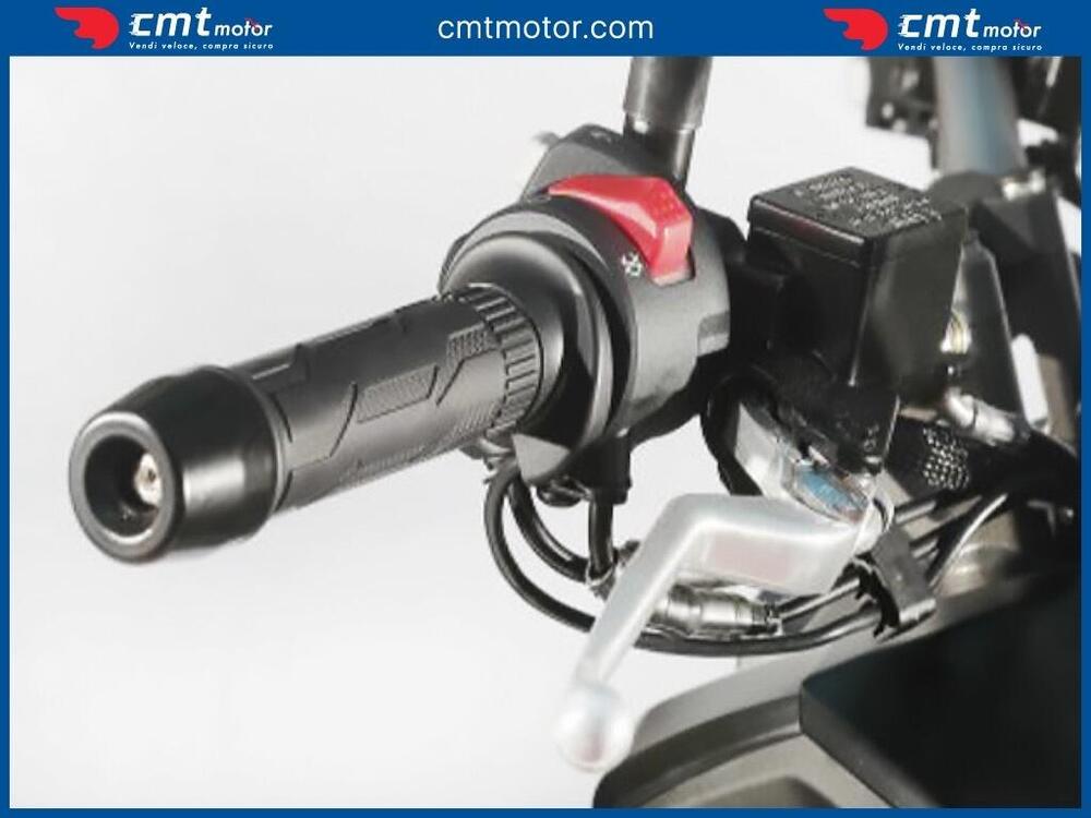 Kl Brera X 300 (2022 - 24) (5)