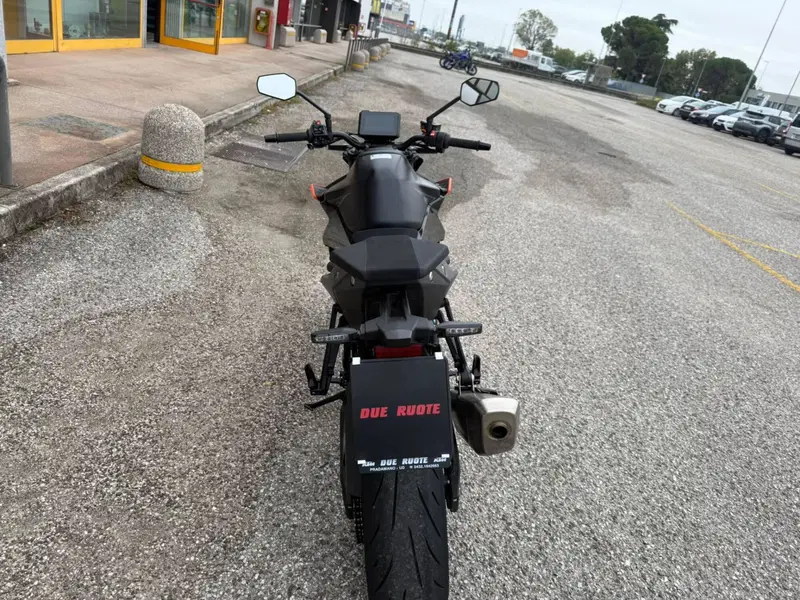KTM 990 Duke (2024 - 26) (5)