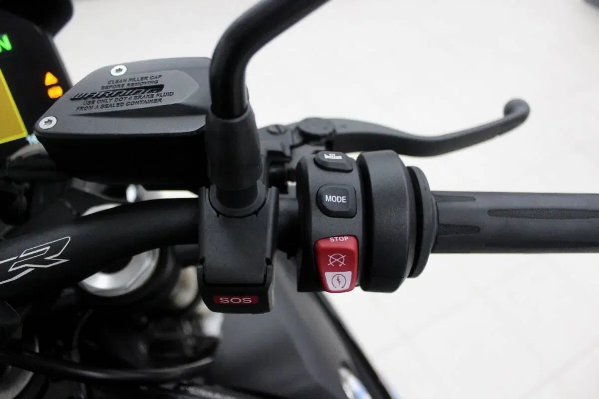 Bmw S 1000 R (2021 - 24) (7)
