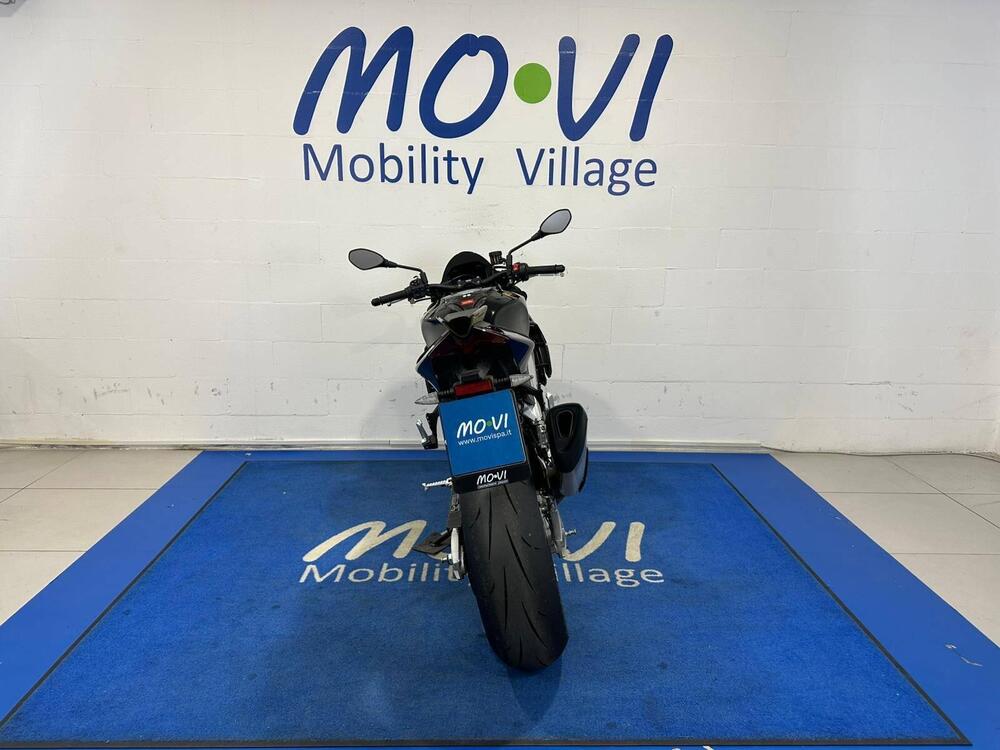 Aprilia Tuono V4 Factory (2021 - 24) (3)