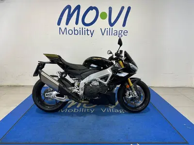 Aprilia Tuono V4 Factory (2021 - 24) usata
