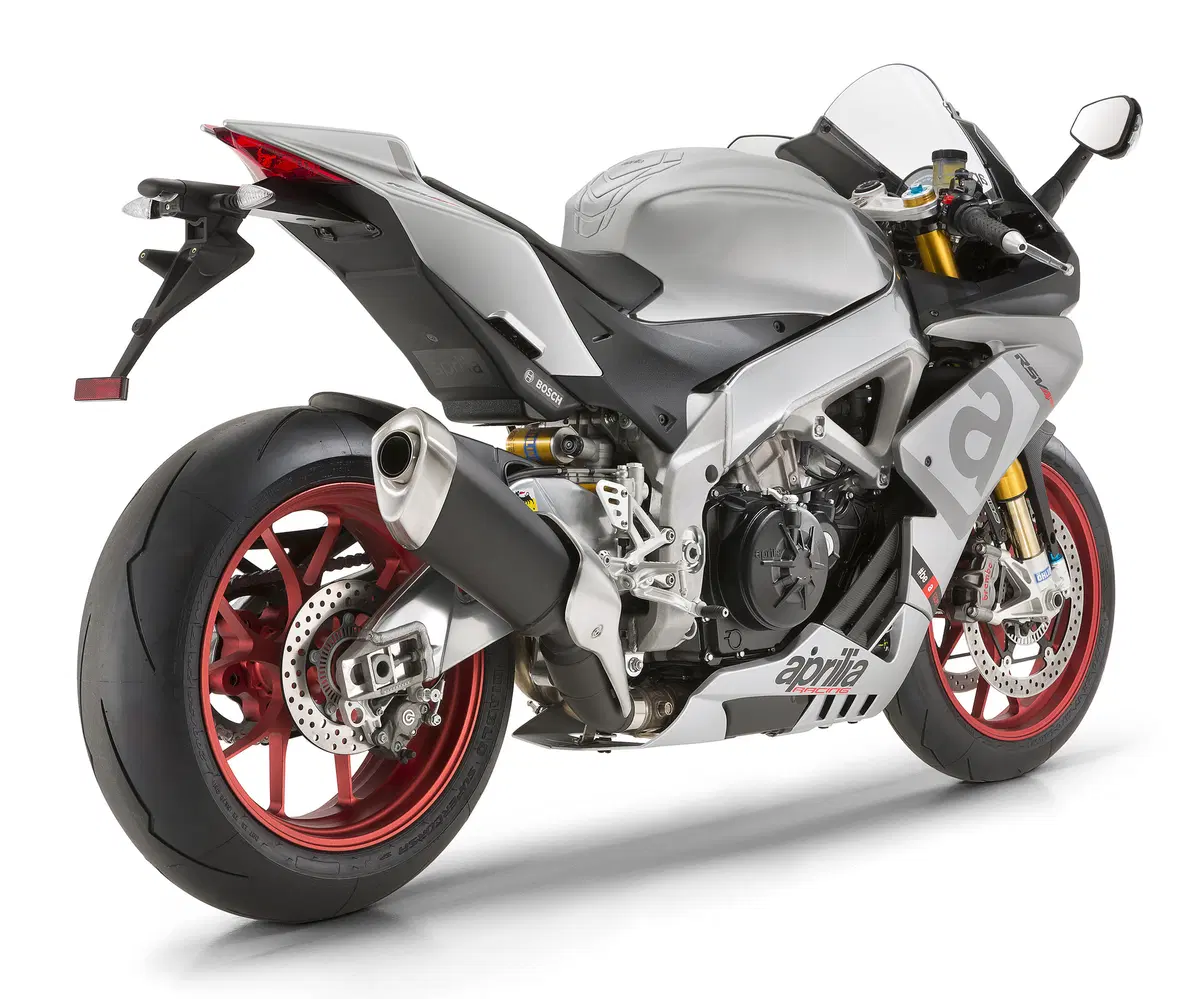 Aprilia RSV4RF (16)
