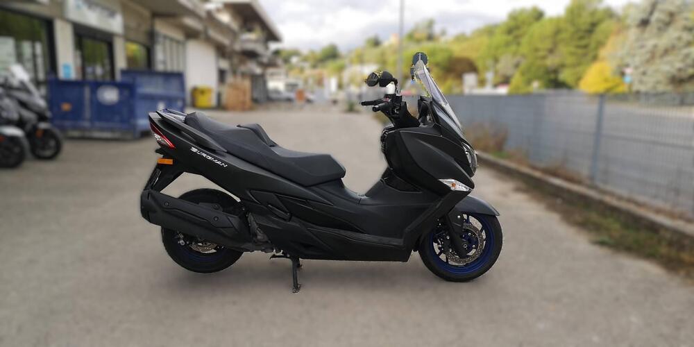 Suzuki Burgman AN 400 (2017 - 20) (4)