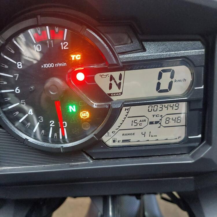 Suzuki V-Strom 650 (2021 - 25) (5)