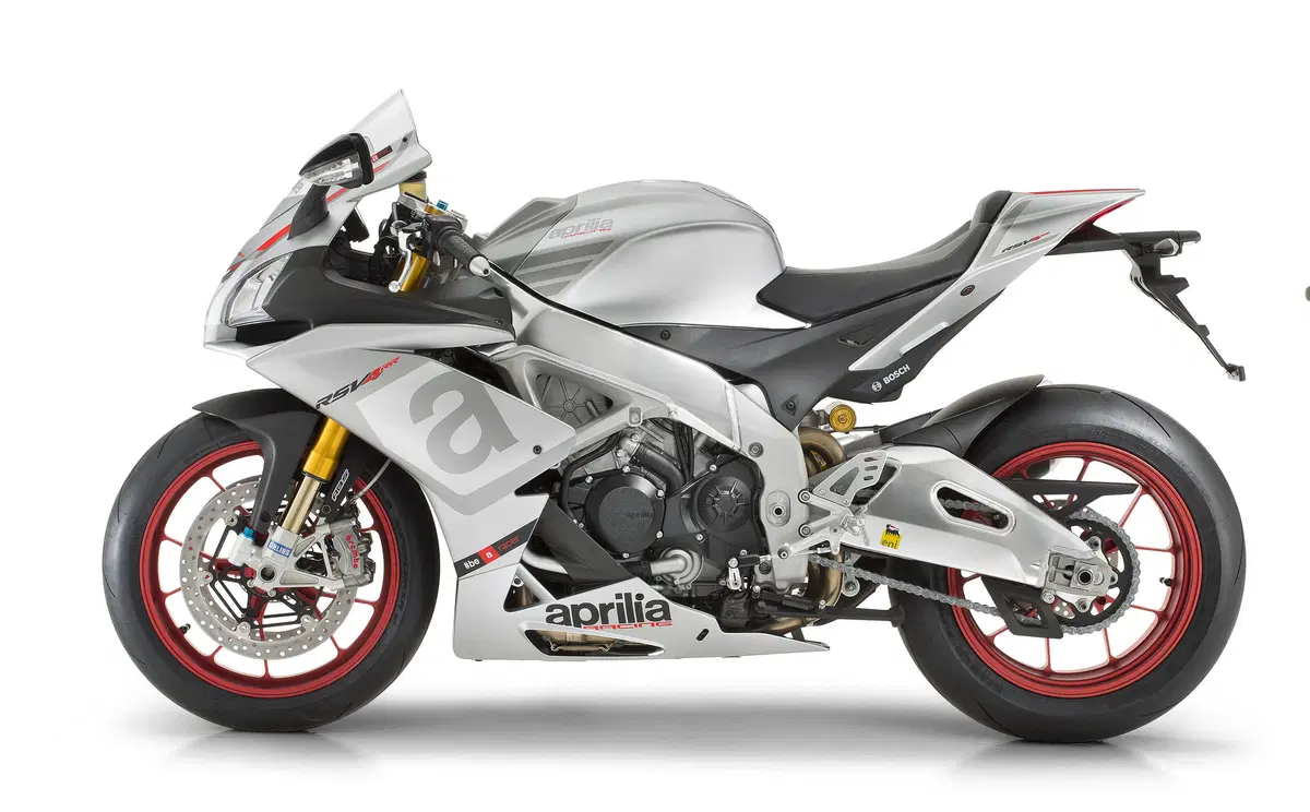 Aprilia RSV4RF (21)