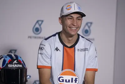 MotoGP 2025. GP della Malesia. Raul Fernandez: "Dopo la vittoria ci siamo tutti rasati i capelli. Sepang? &Egrave; una questione personale" 