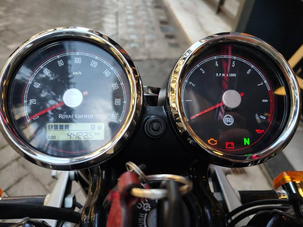 Royal Enfield Interceptor 650 (2021 - 25) (5)