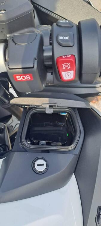 Bmw R 1250 RT (2021 - 25) (2)