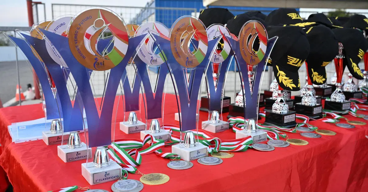 PromoRace Cup 2025, GP5 Pomposa: spettacolo e titoli nazionali MotoASI al Motodromo di Pomposa