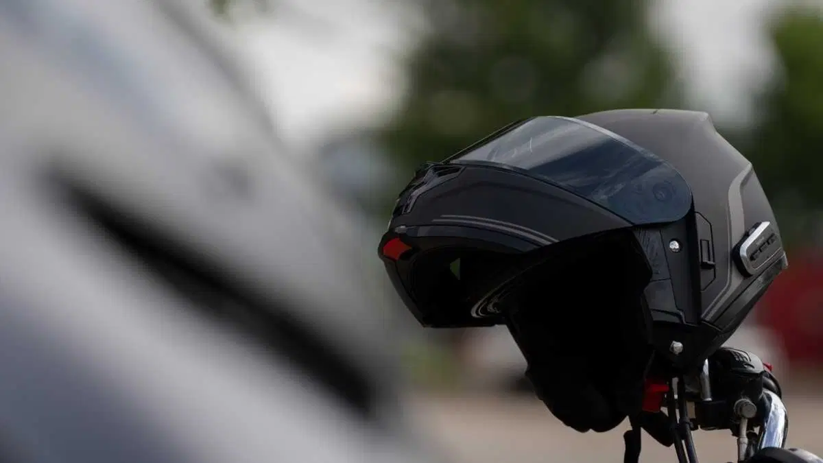 SENA Outrush 2: il casco modulare con Mesh Intercom 3.0 e Wave Intercom (11)