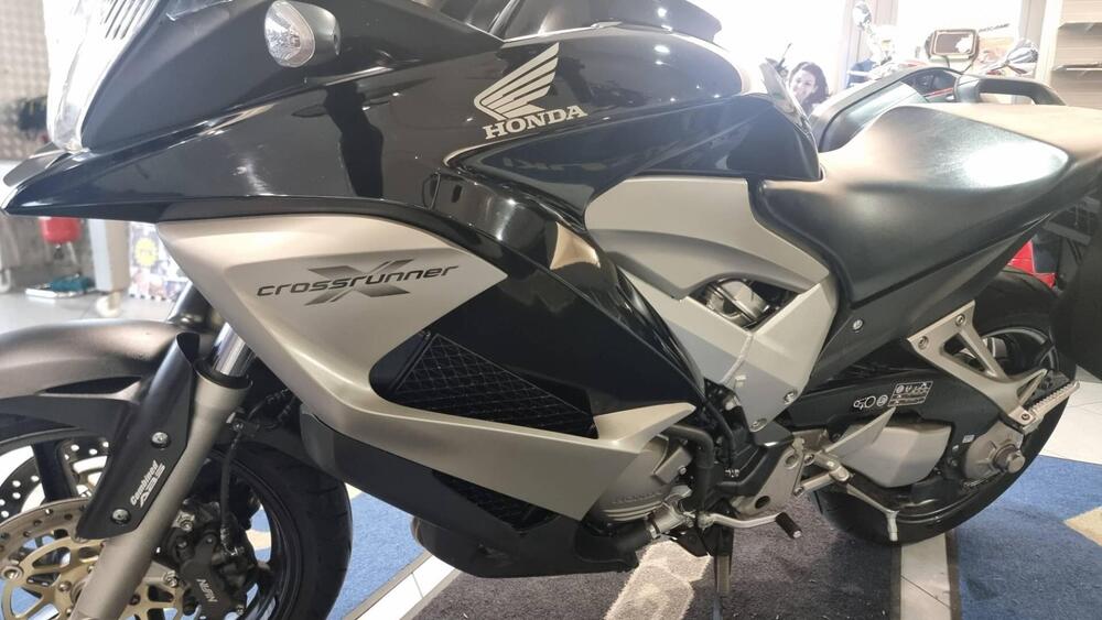 Honda Crossrunner ABS (2010 - 14) (2)