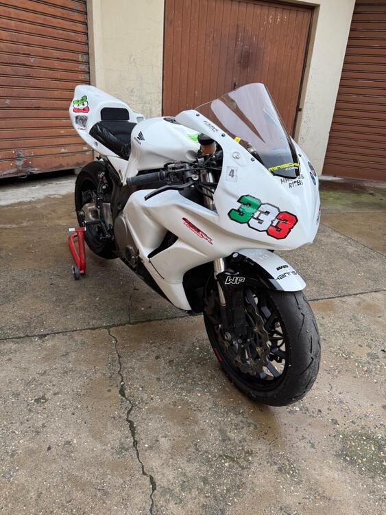 Honda CBR 1000 RR Fireblade (2006 - 07) (3)