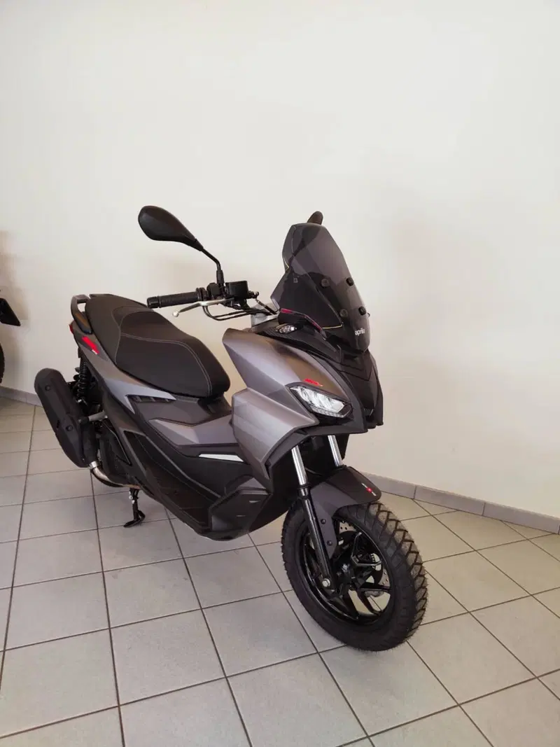 Aprilia SR GT 125 (2025 - 26) (2)