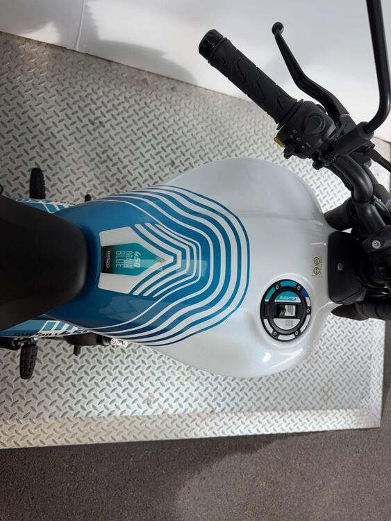 Royal Enfield Guerrilla 450 (2024 - 25) (5)