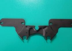 37212me8008 Piastra porta strumenti VT/CX Honda