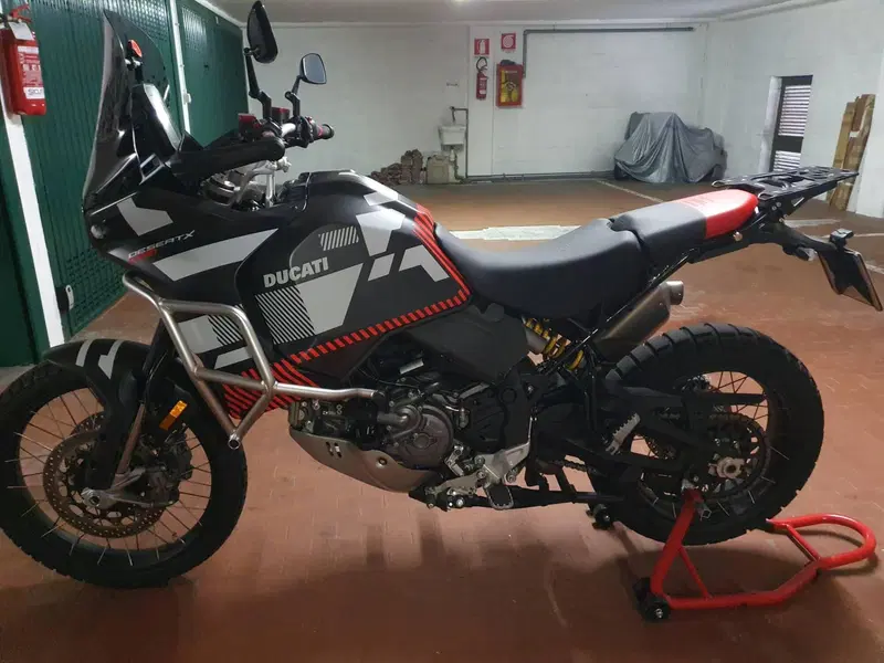 Ducati DesertX (2022 - 25) (2)