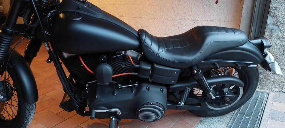 Harley-Davidson 1584 Street Bob (2008 - 15) - FXDB (5)