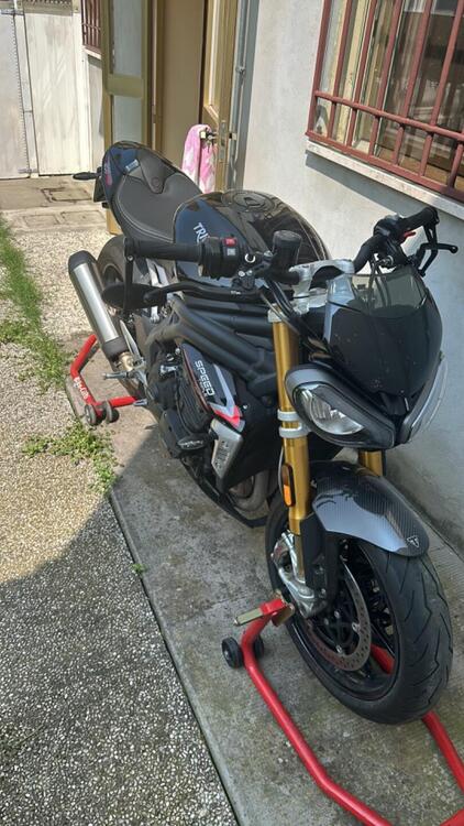 Triumph Speed Triple 1200 RS (2021 - 24) (2)