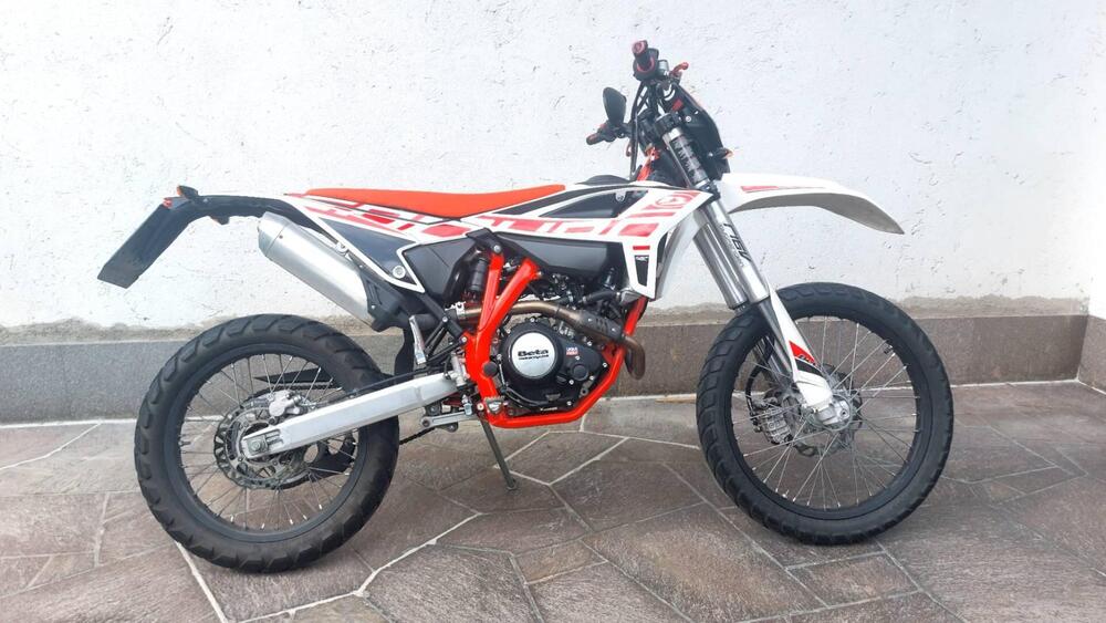 Betamotor RR 125 4T Enduro LC (2021 - 23) (4)