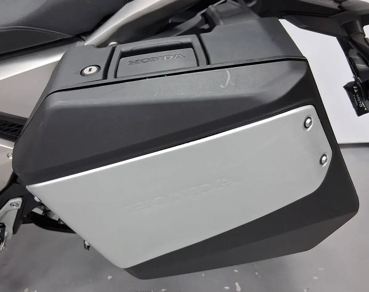 Honda X-ADV 750 DCT (2021 - 24) (7)