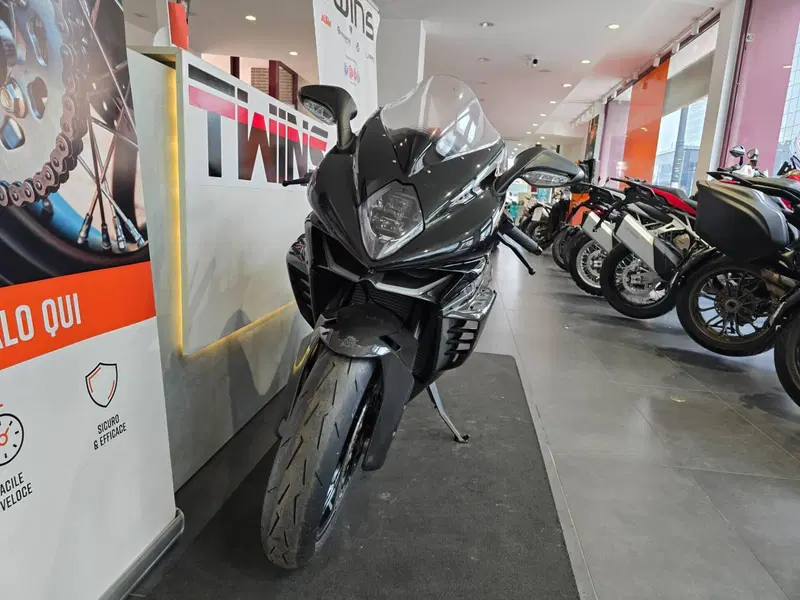 MV Agusta F3 800 RR (2022 - 25) (3)