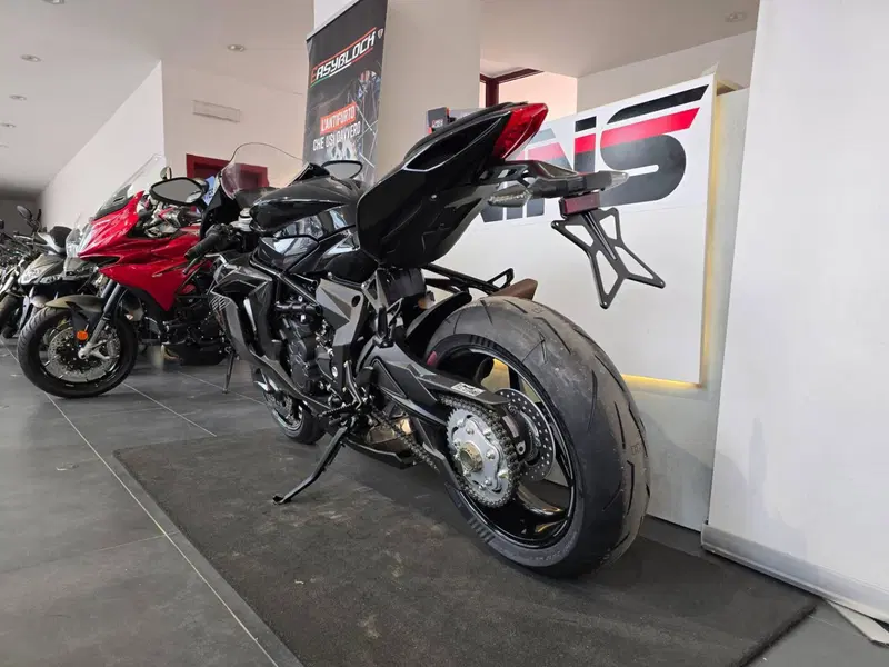 MV Agusta F3 800 RR (2022 - 25) (6)