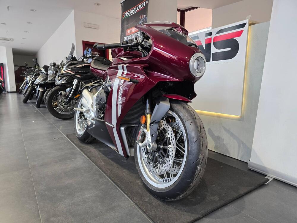 MV Agusta Superveloce 800 S Ottantesimo (2025) (2)