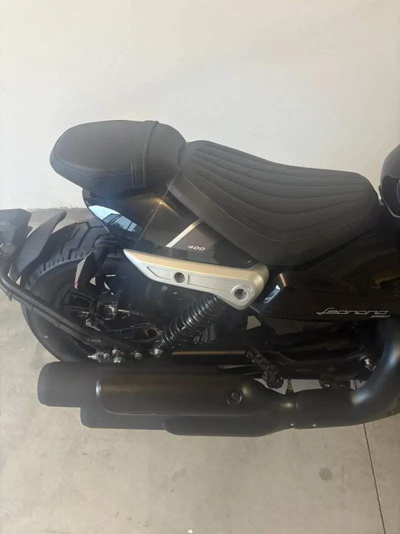 Benelli Leoncino 400 Bobber (2026) (4)