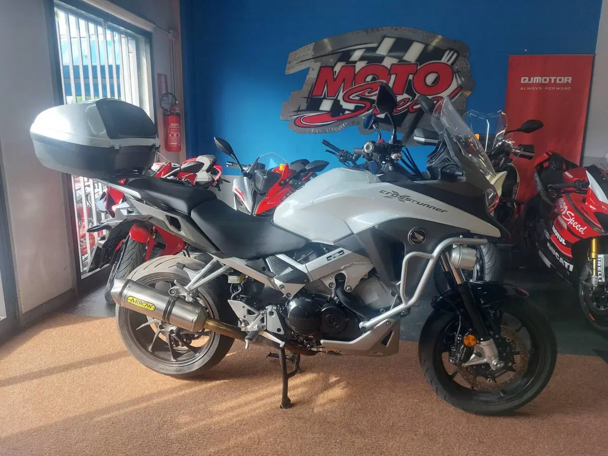 Honda Crossrunner ABS (2015 - 16)