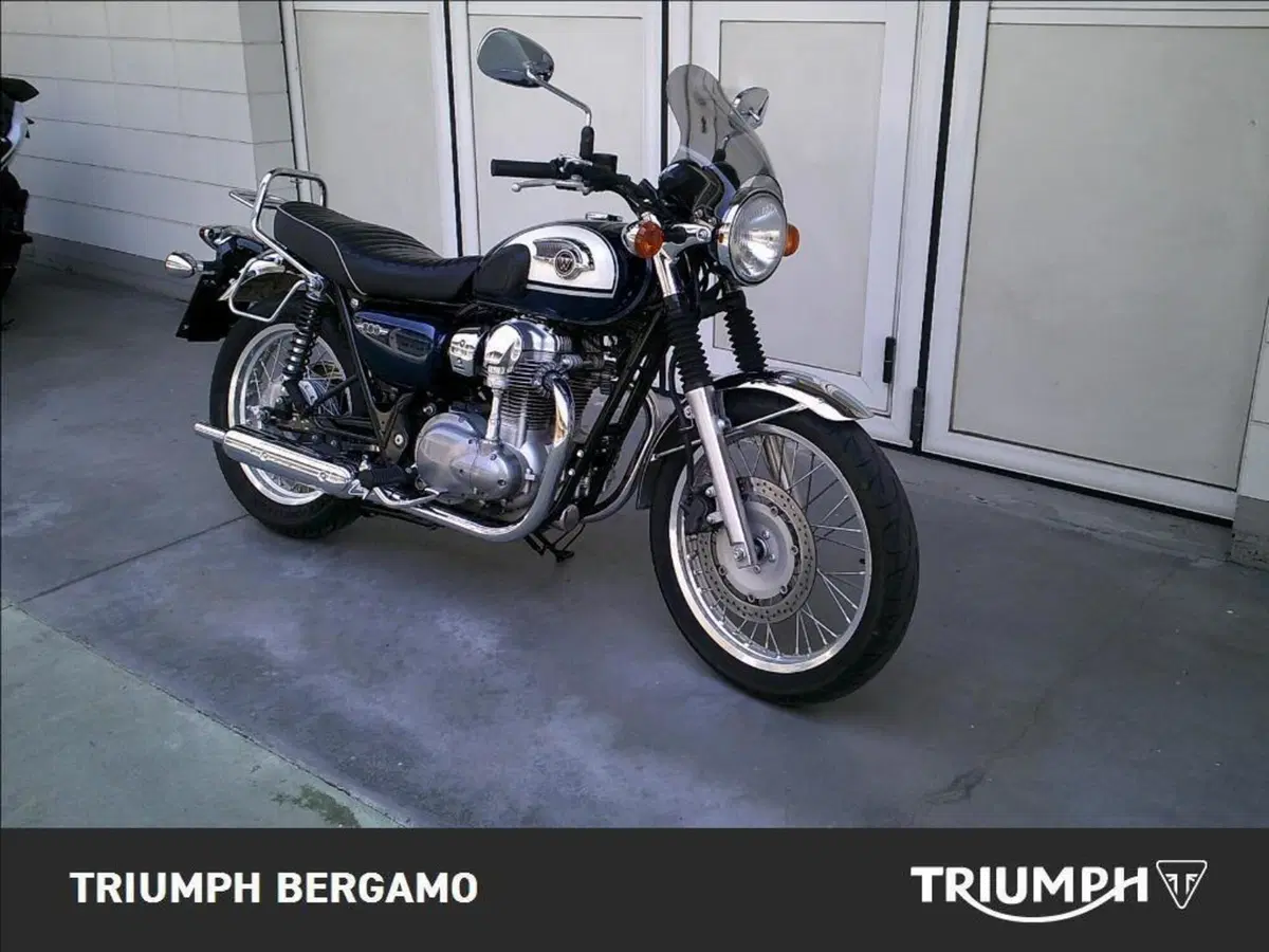 Kawasaki W 800 (2010 - 17) (2)