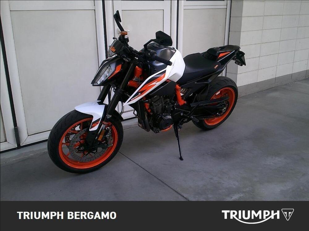 KTM 890 Duke R (2021) (3)