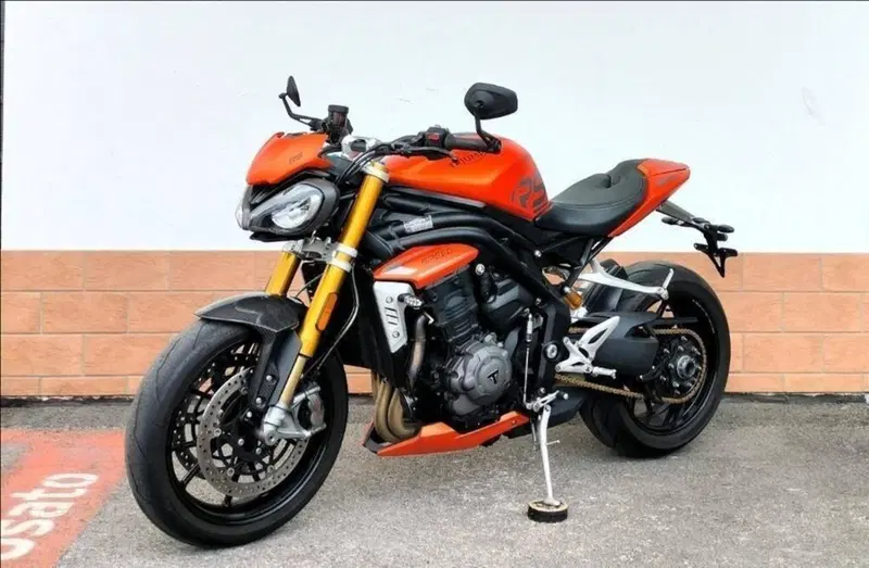 Triumph Speed Triple 1200 RS (2021 - 24) (2)