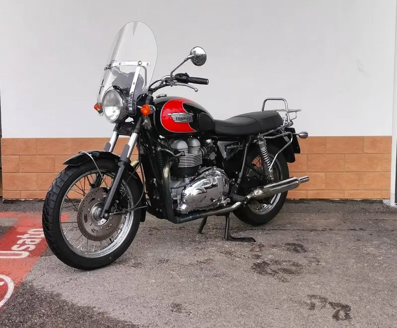 Triumph Bonneville T100 (2008 - 16) (2)