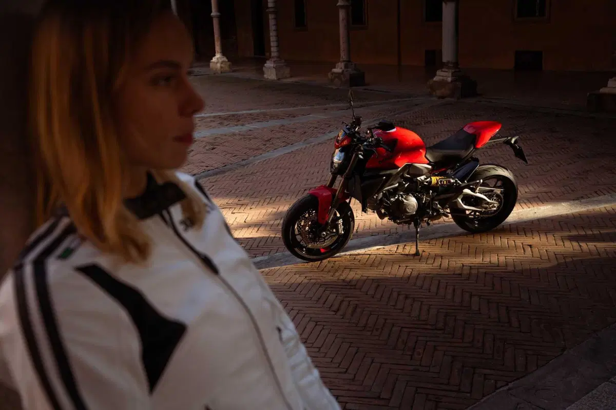 Ducati Monster 2026: rivoluzione per la naked di Borgo Panigale con motore V2. Ecco come cambia [GALLERY] (56)
