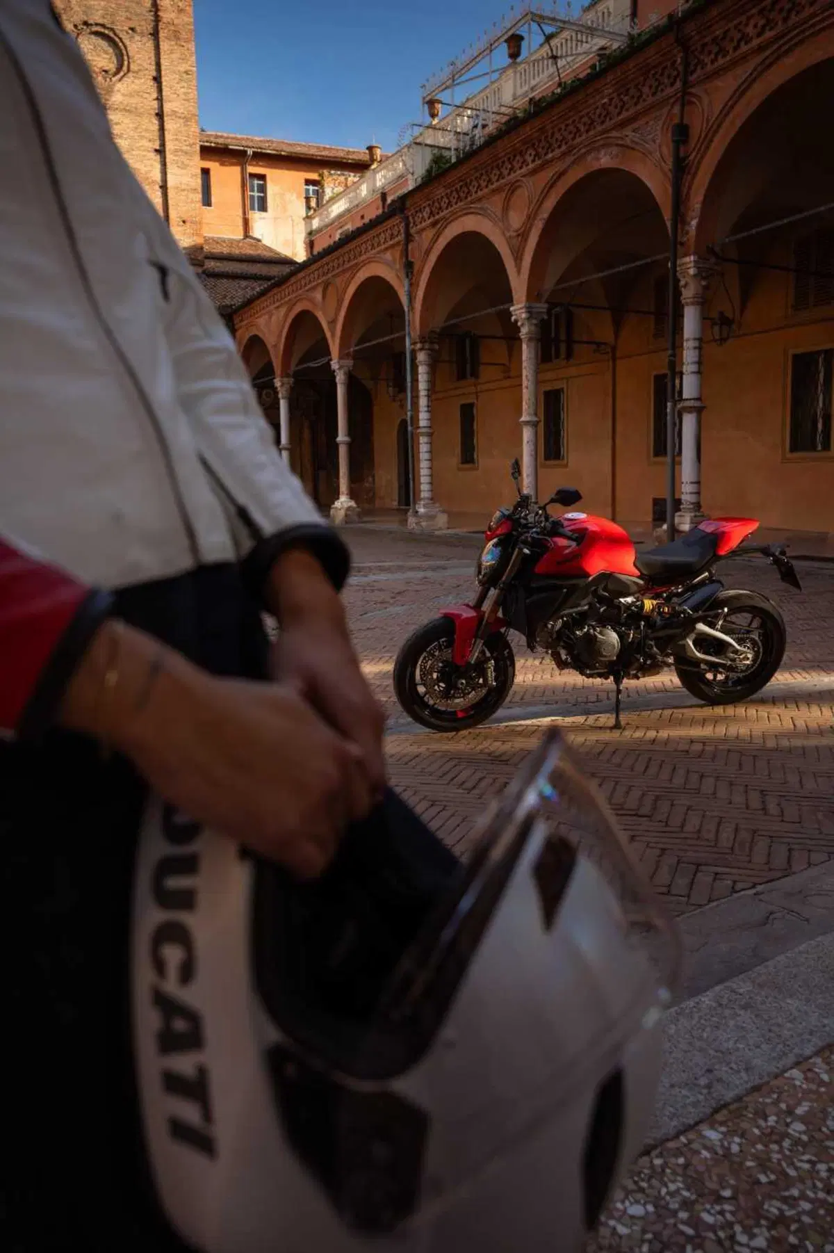 Ducati Monster 2026: rivoluzione per la naked di Borgo Panigale con motore V2. Ecco come cambia [GALLERY] (57)