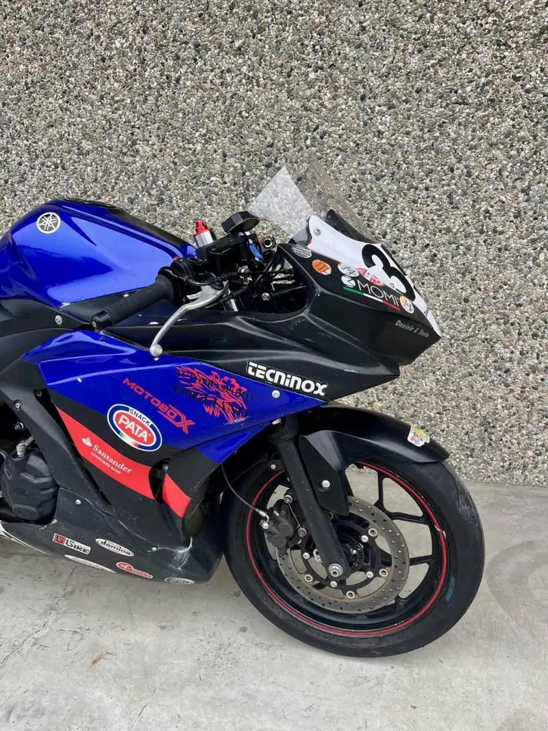 Yamaha YZF R3 (2018) (3)