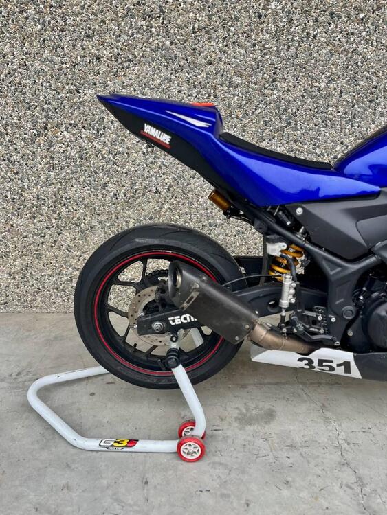 Yamaha YZF R3 (2018) (5)