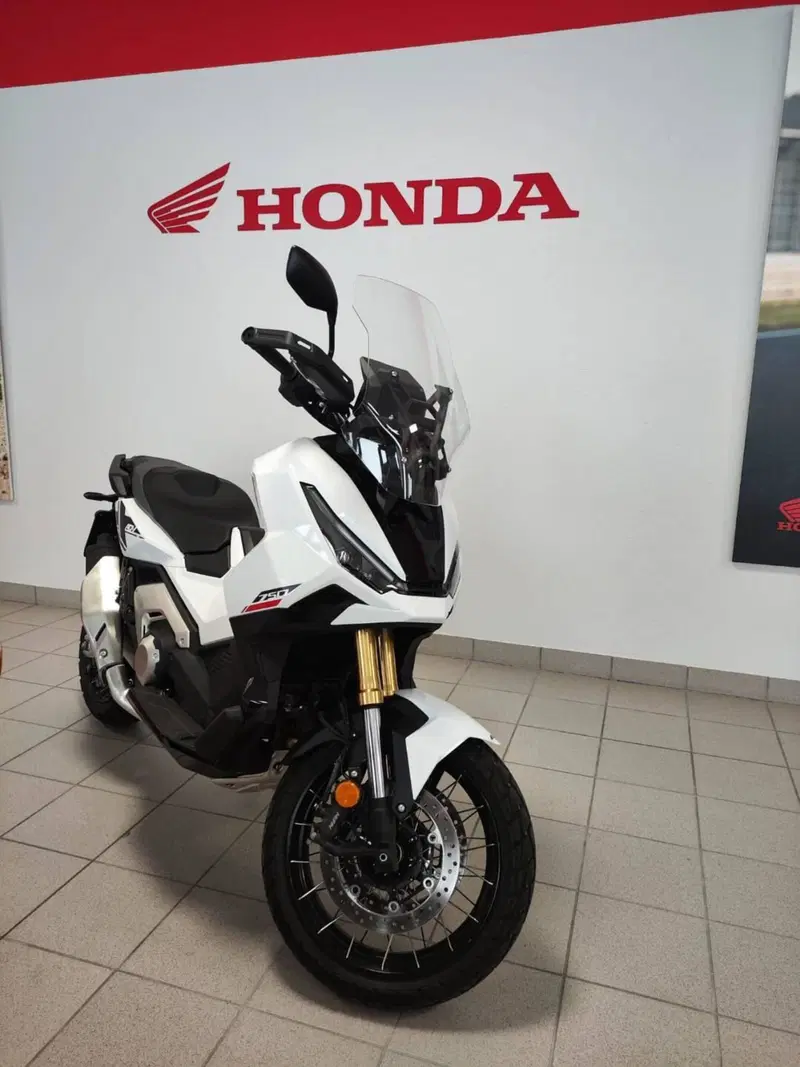 Honda X-ADV 750 (2025 - 26) (2)