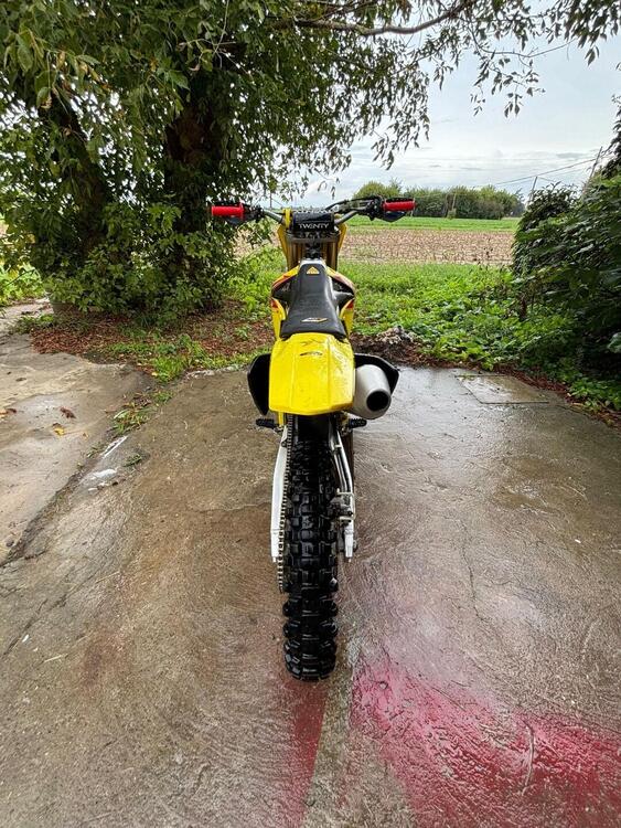 Suzuki RM-Z 250 (2011 - 2012) (3)