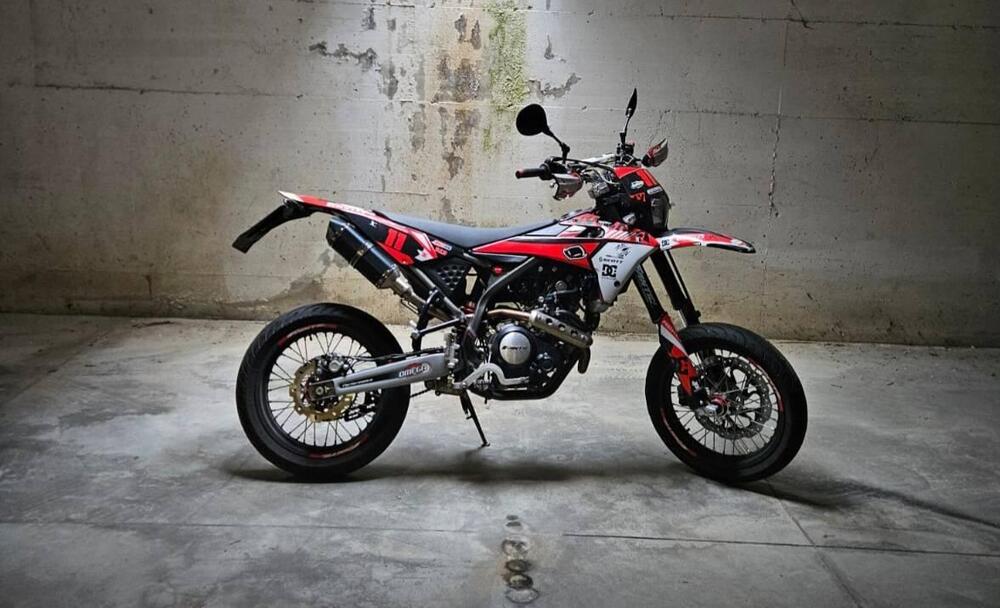 Fantic Motor Motard 125 Performance 4t (2020) (3)