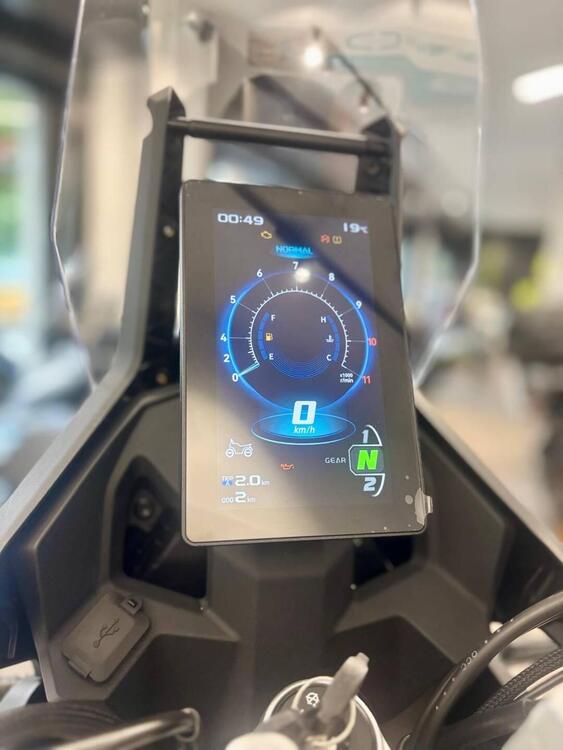 Voge Valico 800DSX Rally (2025) (5)