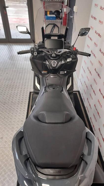 Yamaha T-Max 560 Tech Max (2022 - 24) (4)