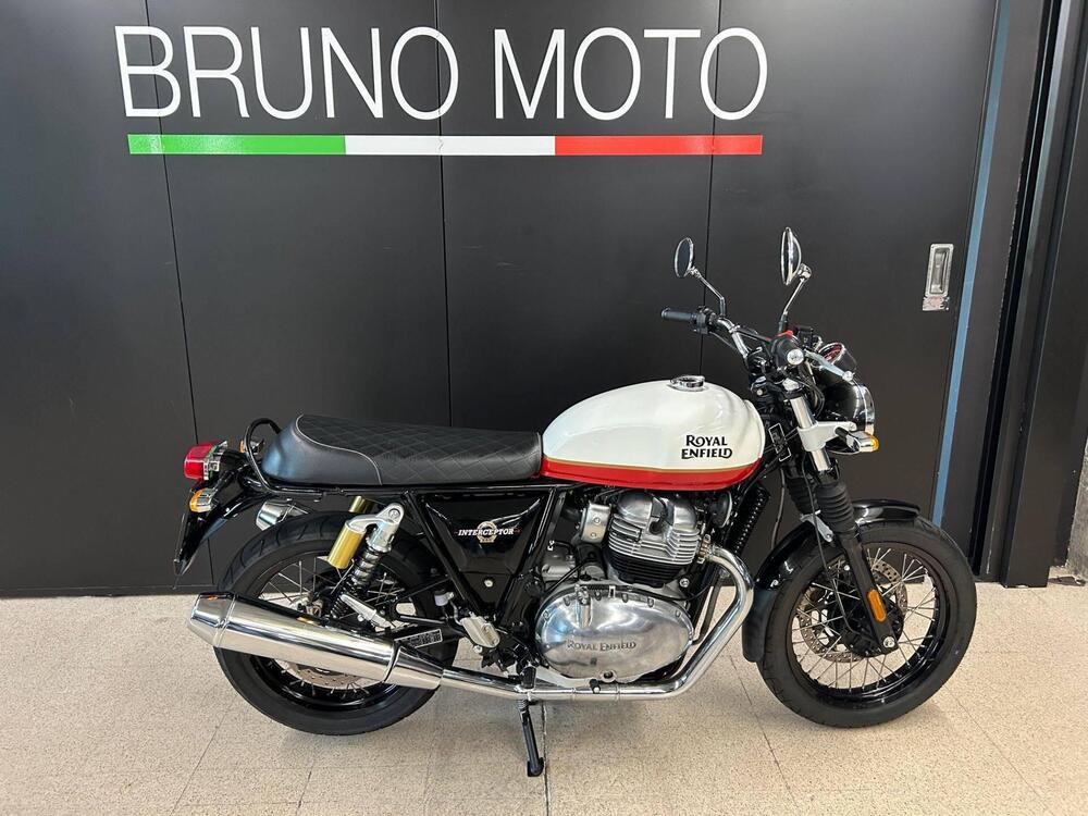 Royal Enfield Interceptor 650 (2021 - 25)