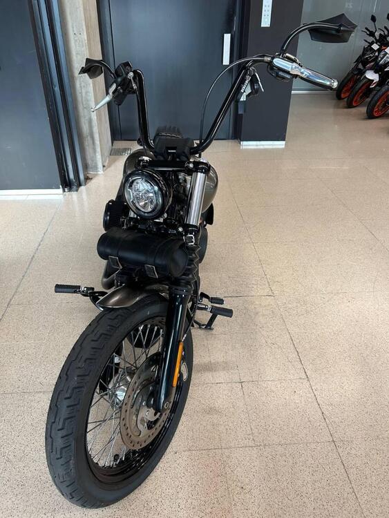 Harley-Davidson 107 Street Bob (2018 - 20) - FXBB (3)