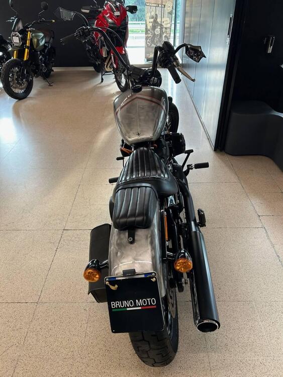 Harley-Davidson 107 Street Bob (2018 - 20) - FXBB (4)