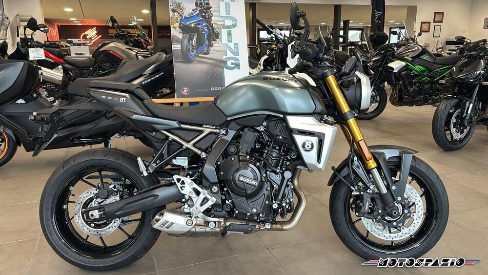 Suzuki GSX-8T (2025)
