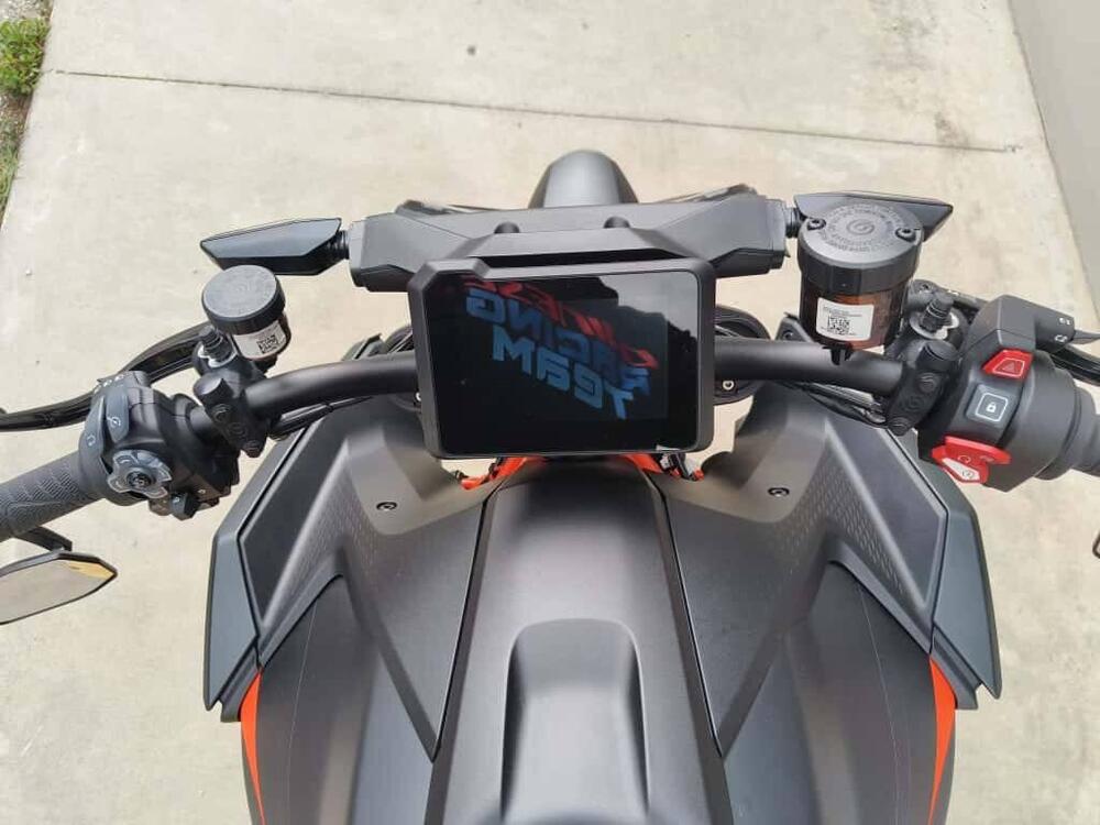 KTM 1390 Super Duke R (2024 - 26) (3)