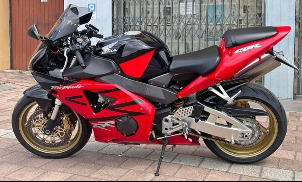 Honda CBR 900 RR Fireblade (2002 - 04) (5)