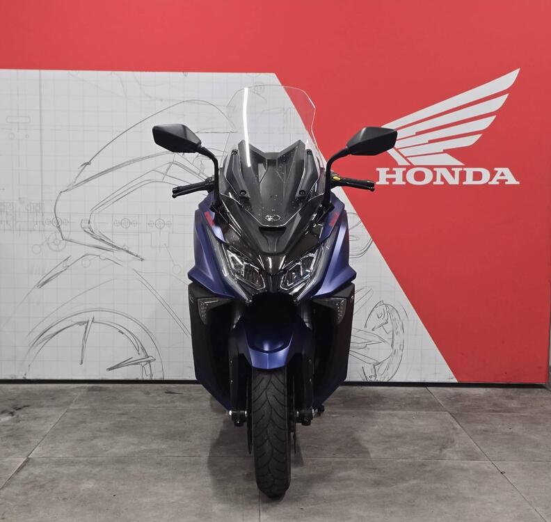 Kymco AK 550 (2020) (2)